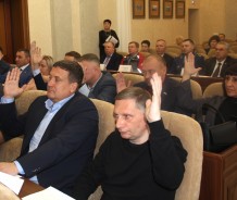 Депутаты Волгодонской городской Думы единогласно поддержали назначение Юрия Мариненко на должность главы городской администрации 